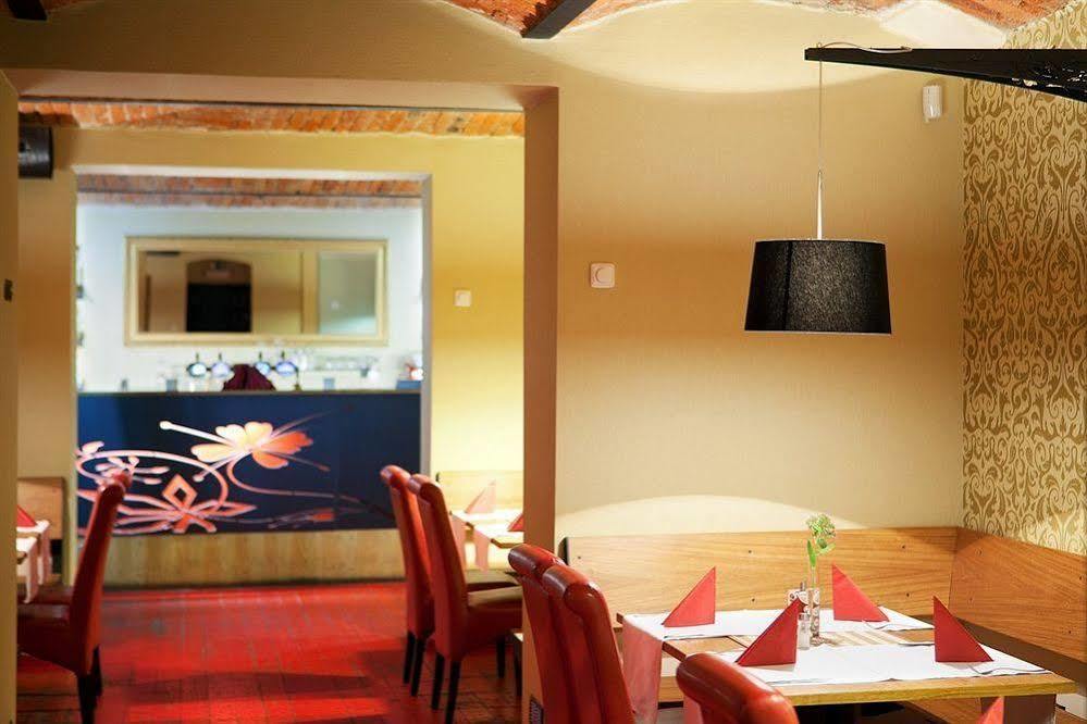 Pytloun Self Check-In Hotel Liberec Bagian luar foto